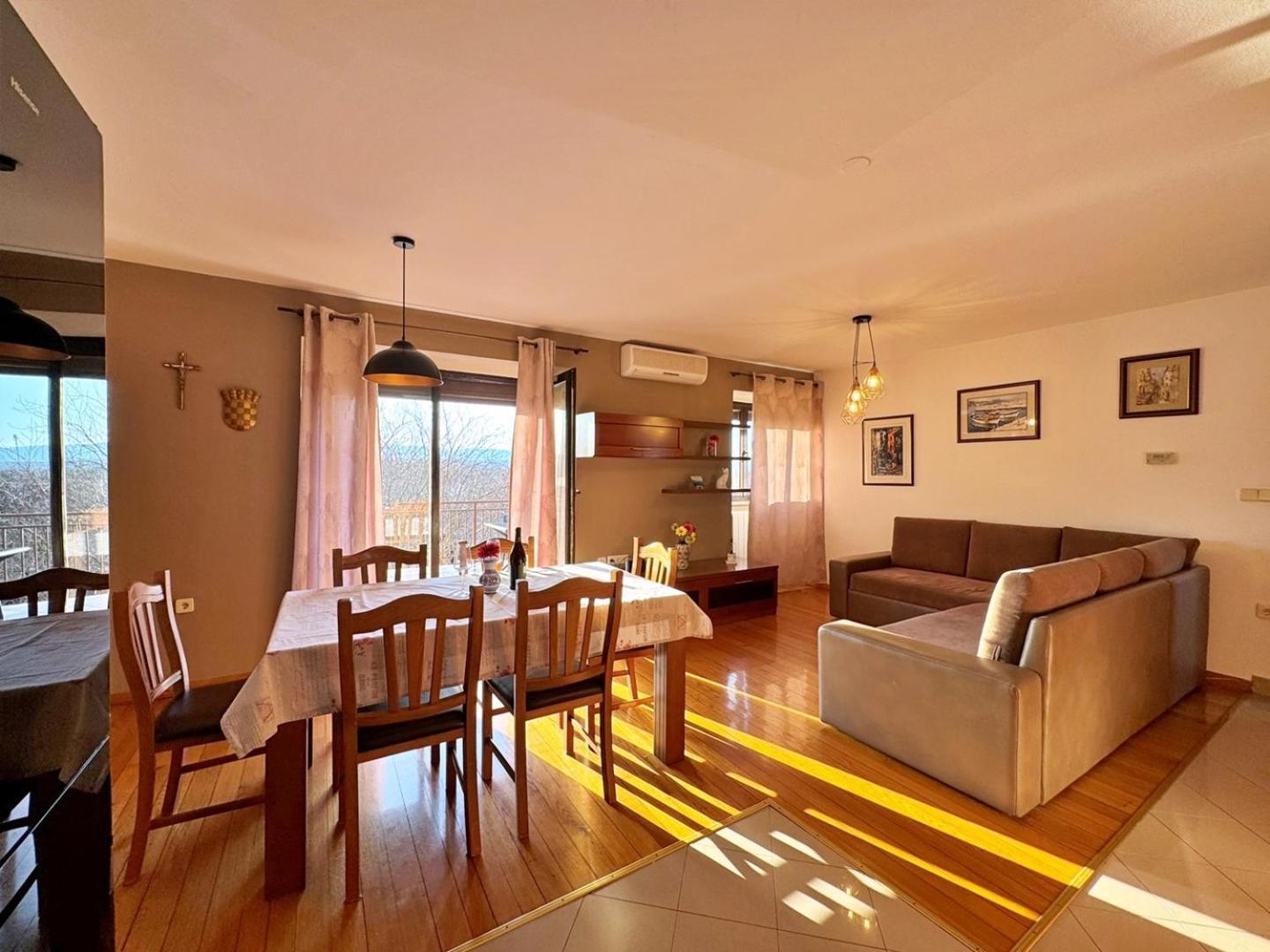 Apartments Katarina 马林斯卡 外观 照片